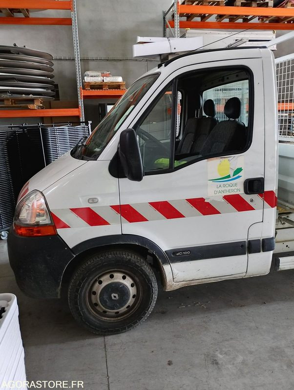 RENAULT MASTER BENNE - 翻斗货车:图3 RENAULT MASTER BENNE - 翻斗货车:图3