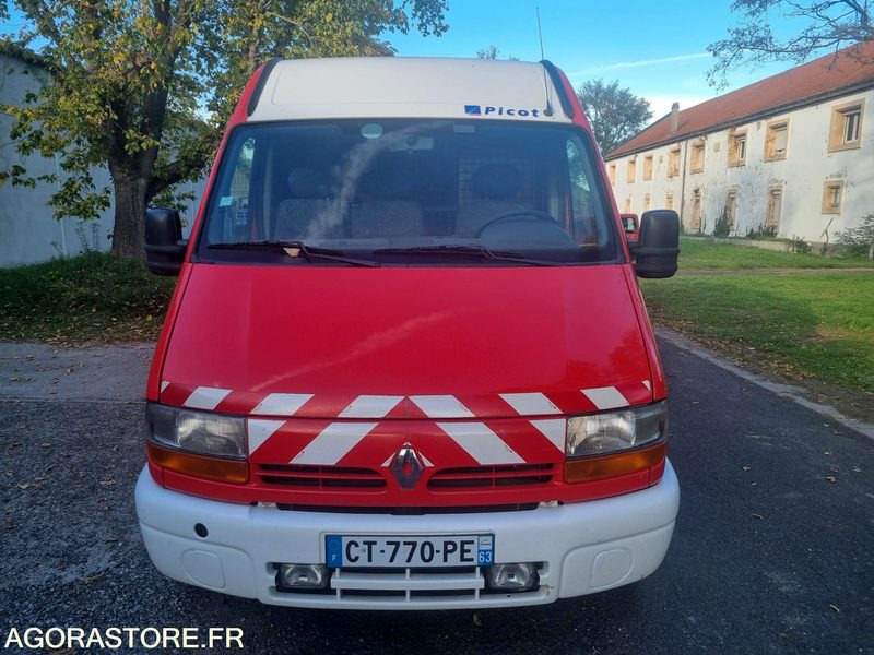 RENAULT MASTER - CT 770 PE - 2000 - 无侧窗厢式货车:图1 RENAULT MASTER - CT 770 PE - 2000 - 无侧窗厢式货车:图1