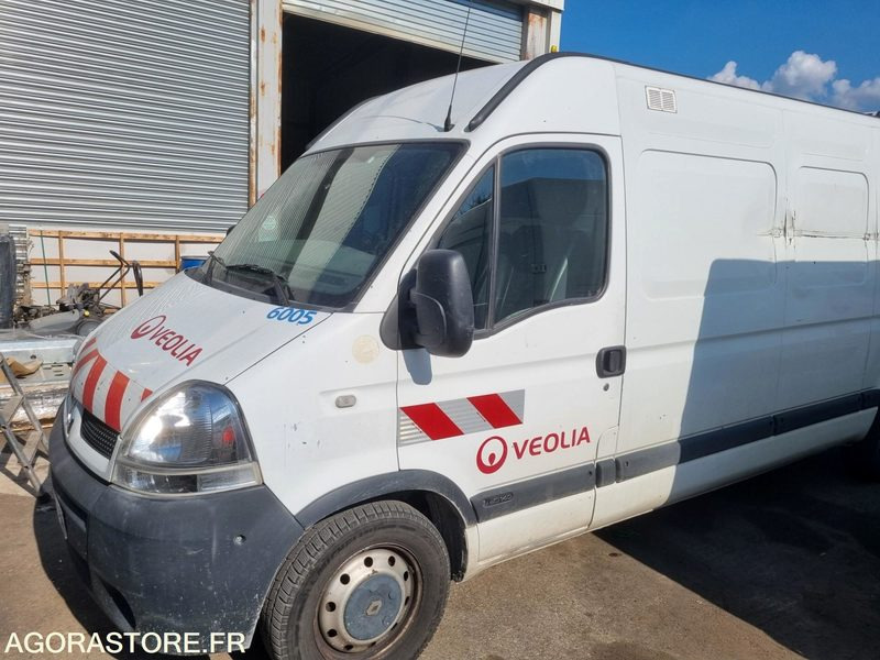 RENAULT MASTER FOURGON de 2005 - 253000 km (R3B246) - 无侧窗厢式货车:图2 RENAULT MASTER FOURGON de 2005 - 253000 km (R3B246) - 无侧窗厢式货车:图2