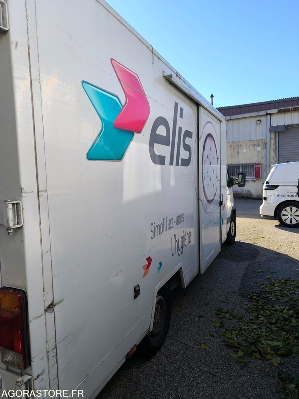 RENAULT MASTER II - 2009 - 291122 Kms - 无侧窗厢式货车:图4 RENAULT MASTER II - 2009 - 291122 Kms - 无侧窗厢式货车:图4