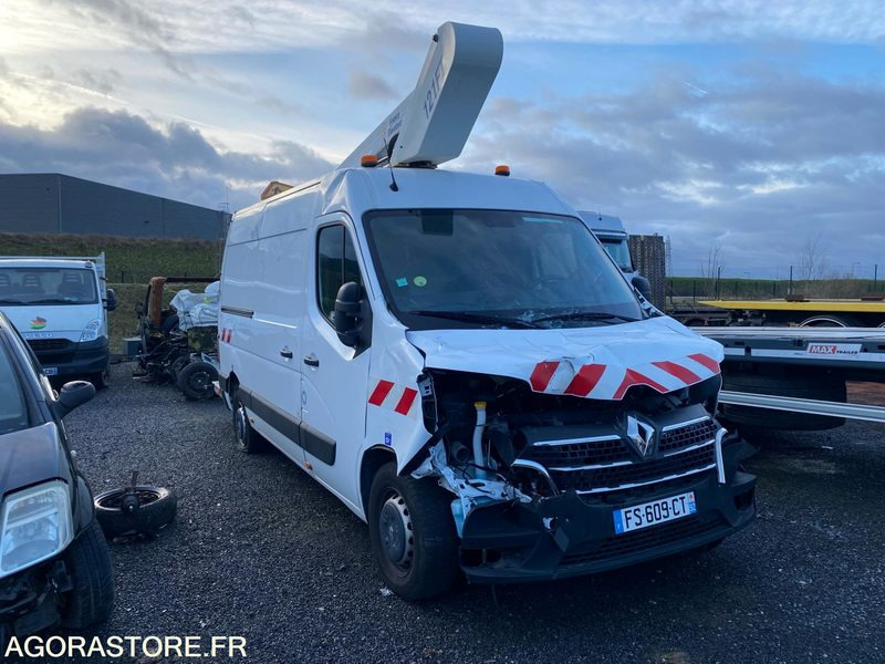 RENAULT MASTER NACELLE - 无侧窗厢式货车:图1 RENAULT MASTER NACELLE - 无侧窗厢式货车:图1