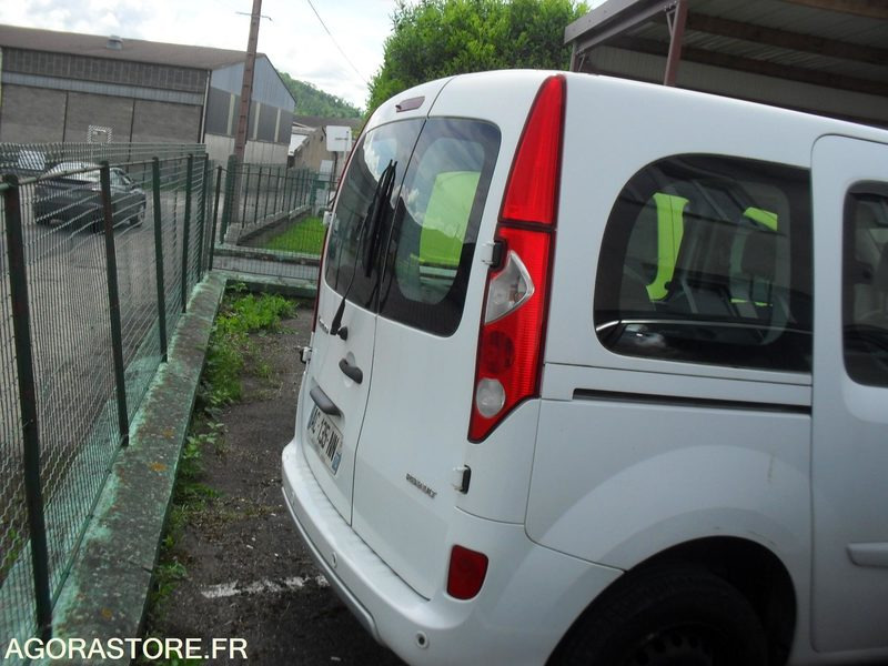 RENAULT NEW KANGOO - 汽车:图4 RENAULT NEW KANGOO - 汽车:图4