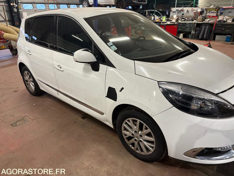 RENAULT SCENIC 3 - 113000KMS - 2016 - 汽车:图2 RENAULT SCENIC 3 - 113000KMS - 2016 - 汽车:图2
