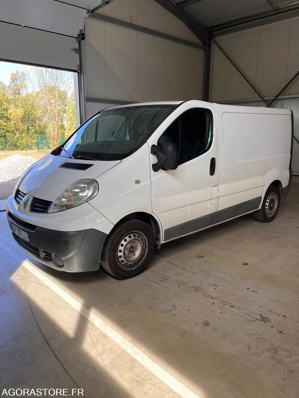 RENAULT TRAFIC 2008 2.0 DCI 214.000KM MOTEUR ECHANGE STANDARD - 无侧窗厢式货车:图1 RENAULT TRAFIC 2008 2.0 DCI 214.000KM MOTEUR ECHANGE STANDARD - 无侧窗厢式货车:图1