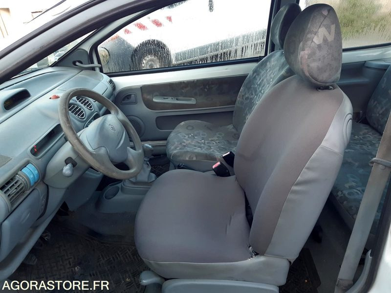 RENAULT Twingo GPL - 汽车:图5 RENAULT Twingo GPL - 汽车:图5