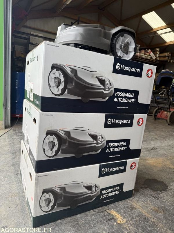 ROBOT de tonte NEUF 305 Husqvarna Unitaire - 园林割草机:图4 ROBOT de tonte NEUF 305 Husqvarna Unitaire - 园林割草机:图4