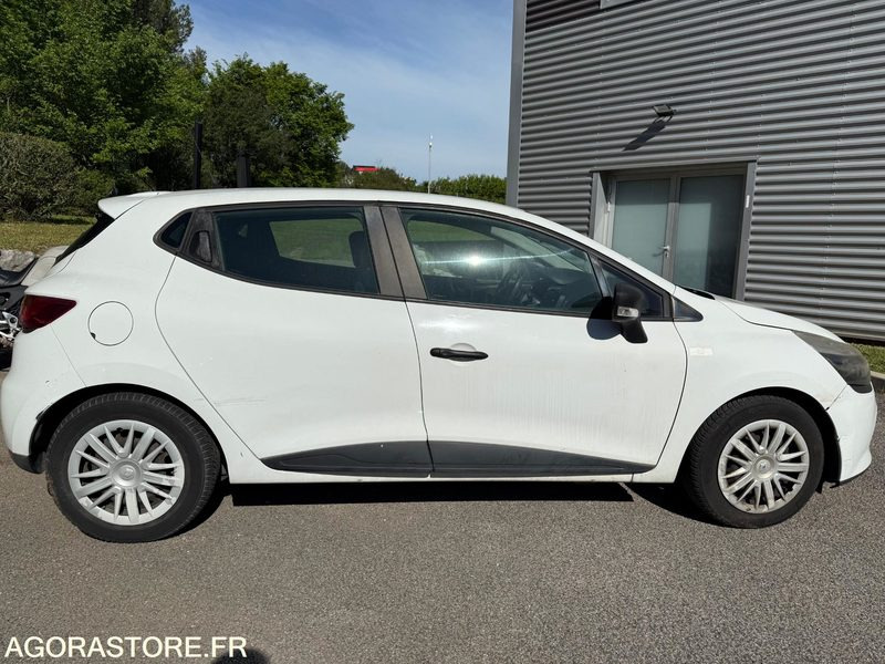 Renault - CLIO DCi75 - 2014 - 218797KMS - 紧凑型面包车:图2 Renault - CLIO DCi75 - 2014 - 218797KMS - 紧凑型面包车:图2