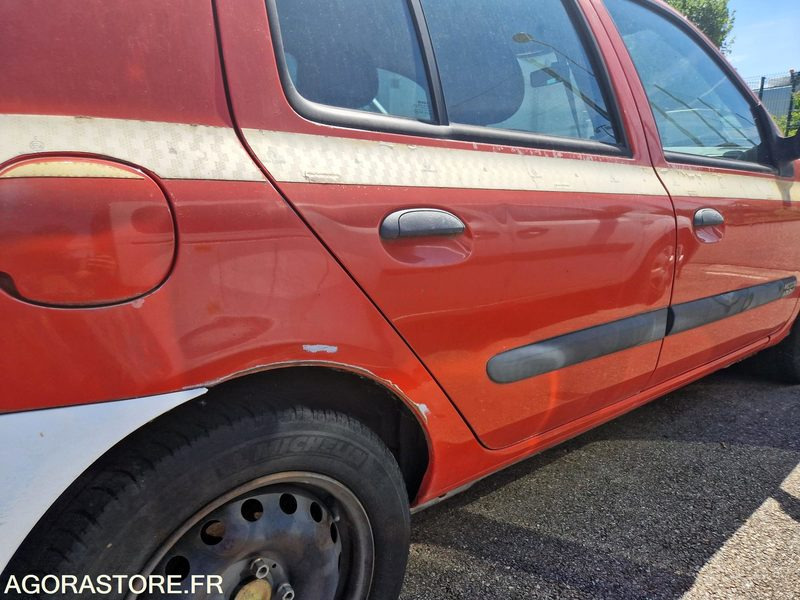 Renault Clio - 781YW69 - 汽车:图5 Renault Clio - 781YW69 - 汽车:图5