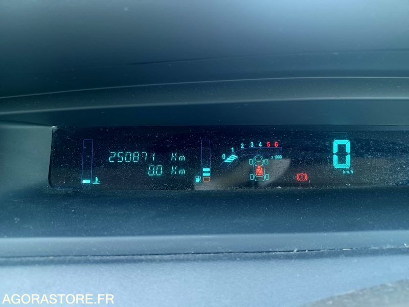 Renault Grand scénic - 2006 - 250 000 KM - 汽车:图2 Renault Grand scénic - 2006 - 250 000 KM - 汽车:图2