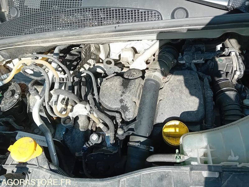 Renault Kangoo - 2016 - 147842 kms - 紧凑型面包车:图5 Renault Kangoo - 2016 - 147842 kms - 紧凑型面包车:图5