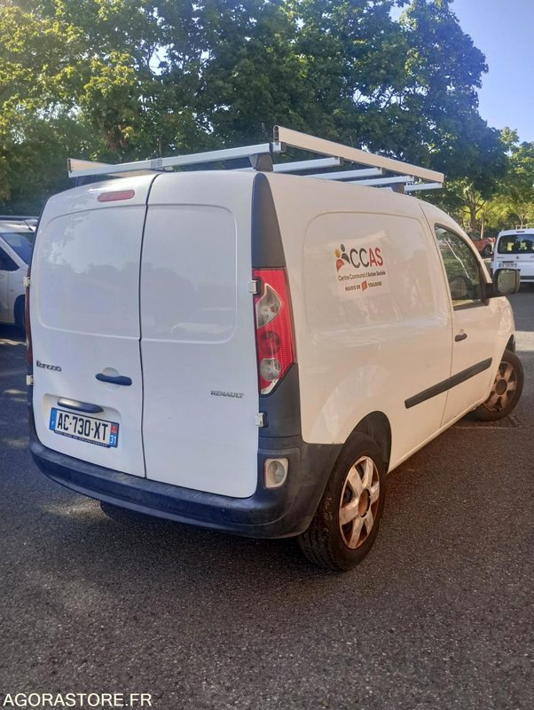 Renault Kangoo 6CV 136506 kms 2009 - 紧凑型面包车:图2 Renault Kangoo 6CV 136506 kms 2009 - 紧凑型面包车:图2