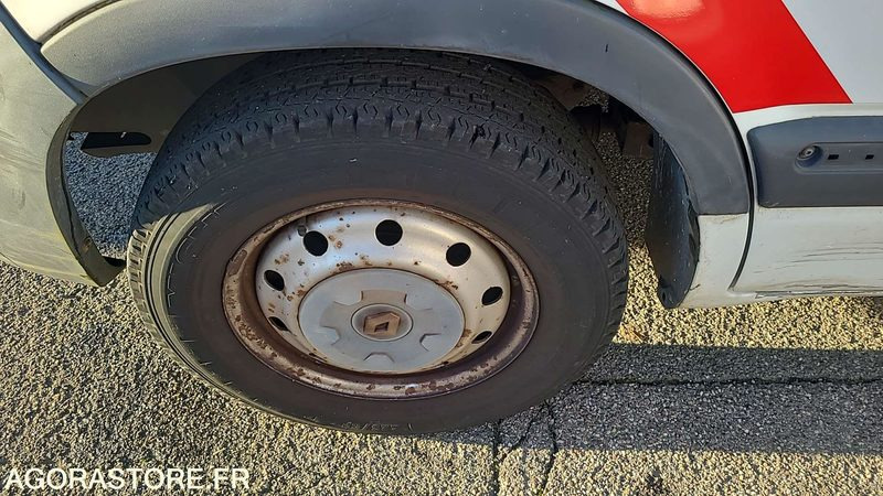 Renault Master - 2006 - 43287kms - 196ARM67 租赁 Renault Master - 2006 - 43287kms - 196ARM67:图19 Renault Master - 2006 - 43287kms - 196ARM67 租赁 Renault Master - 2006 - 43287kms - 196ARM67:图19