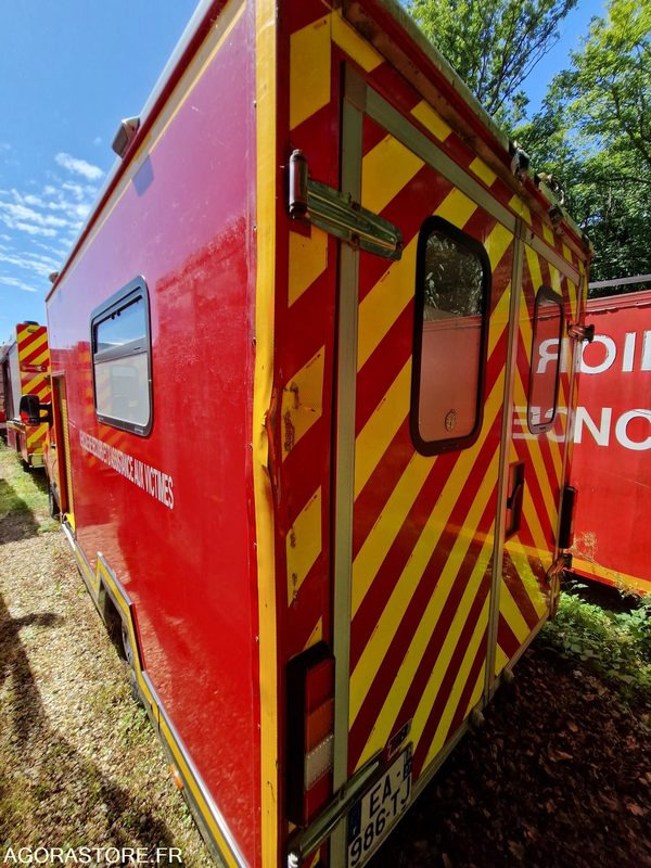 Renault Master - 2016 - 284285 - EA986TJ - 汽车:图4 Renault Master - 2016 - 284285 - EA986TJ - 汽车:图4