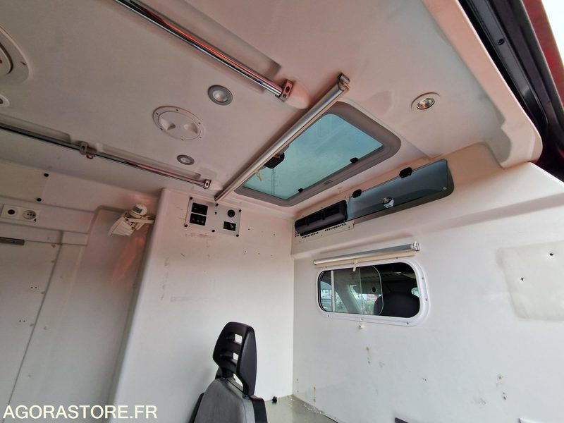 无侧窗厢式货车 Renault Master - AL870LK：图10