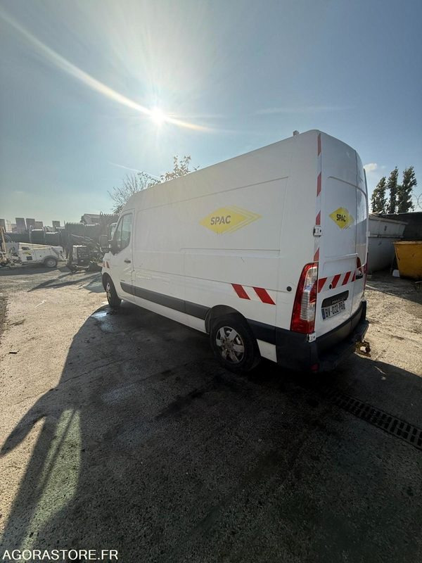 Renault Master H2L2 - 2011 - 272500 KM - 无侧窗厢式货车:图3 Renault Master H2L2 - 2011 - 272500 KM - 无侧窗厢式货车:图3