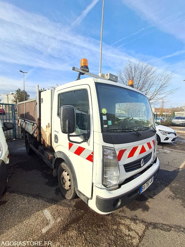 Renault Maxity - 2011 - 155966kms - BX782JQ - 翻斗货车:图3 Renault Maxity - 2011 - 155966kms - BX782JQ - 翻斗货车:图3
