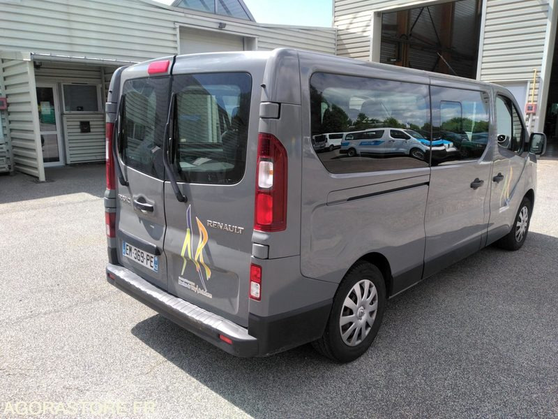 Renault Trafic 2017 114300 kms - 小型巴士, 小型客车:图3 Renault Trafic 2017 114300 kms - 小型巴士, 小型客车:图3