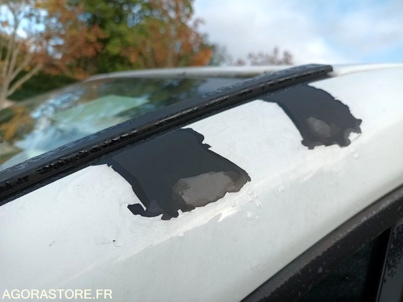 Renault Trafic - 255439 kms - 2016 - 无侧窗厢式货车:图3 Renault Trafic - 255439 kms - 2016 - 无侧窗厢式货车:图3