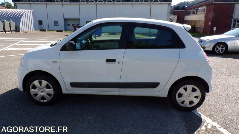 Renault Twingo 3 EN-999-TL (BP) - 汽车:图1 Renault Twingo 3 EN-999-TL (BP) - 汽车:图1