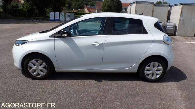 Renault Zoe DP-443-XL (BP) - 汽车:图1 Renault Zoe DP-443-XL (BP) - 汽车:图1
