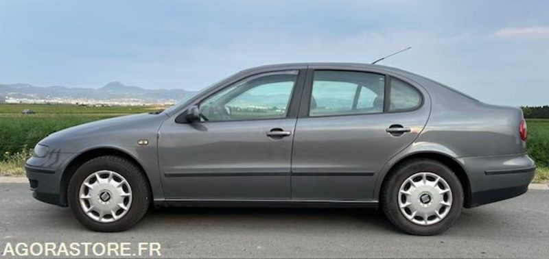 SEAT TOLEDO 1.9 TDI 110 CH - 2000 - 208 500 kms - 汽车:图3 SEAT TOLEDO 1.9 TDI 110 CH - 2000 - 208 500 kms - 汽车:图3
