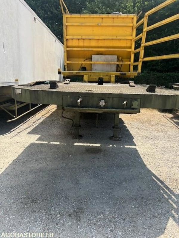 SEMI REMORQUE PLATEAU TOUT TERRAIN AVEC TWIST LOCK - 半挂车:图2 SEMI REMORQUE PLATEAU TOUT TERRAIN AVEC TWIST LOCK - 半挂车:图2