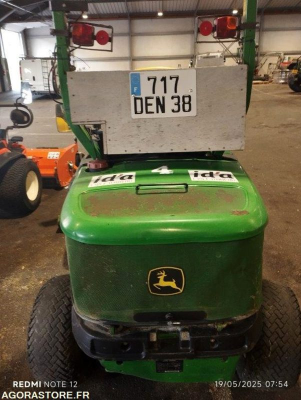 TONDEUSE JOHN DEERE 1565 - 园林割草机:图3 TONDEUSE JOHN DEERE 1565 - 园林割草机:图3