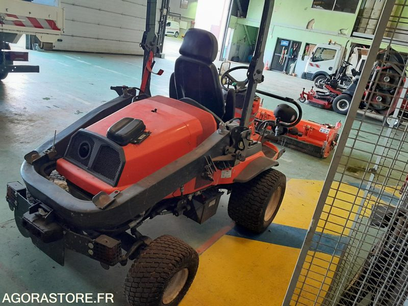 TONDEUSE KUBOTA F3680 DE 2012 - 园林割草机:图3 TONDEUSE KUBOTA F3680 DE 2012 - 园林割草机:图3