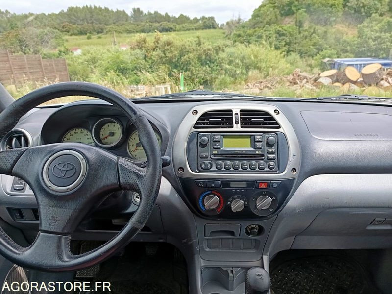 TOYOTA RAV4 - 2002 - 212500KMS - 越野车:图5 TOYOTA RAV4 - 2002 - 212500KMS - 越野车:图5