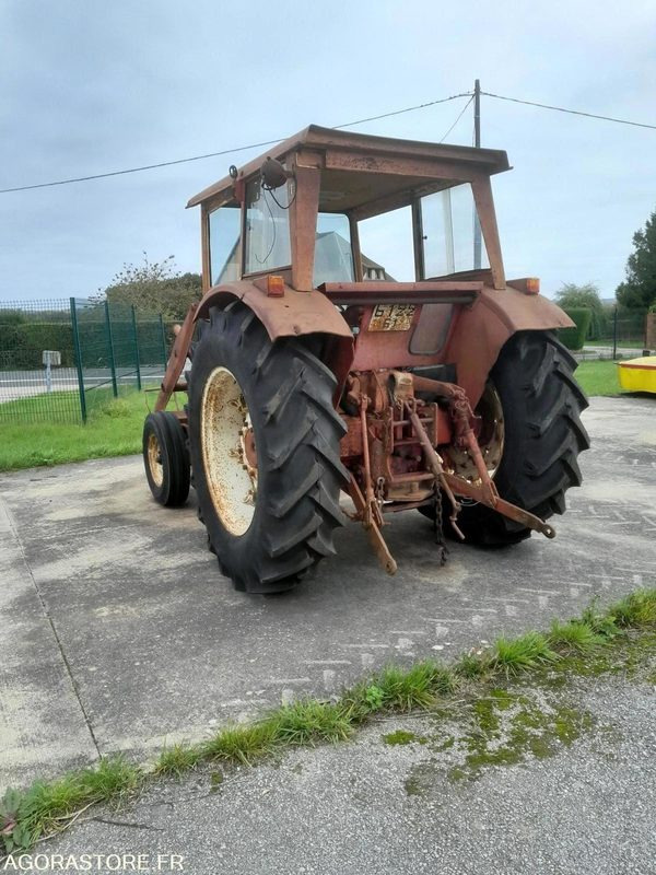 TRACTEUR - MC CORMICK - IH 654 - 1972 - 拖拉机:图2 TRACTEUR - MC CORMICK - IH 654 - 1972 - 拖拉机:图2
