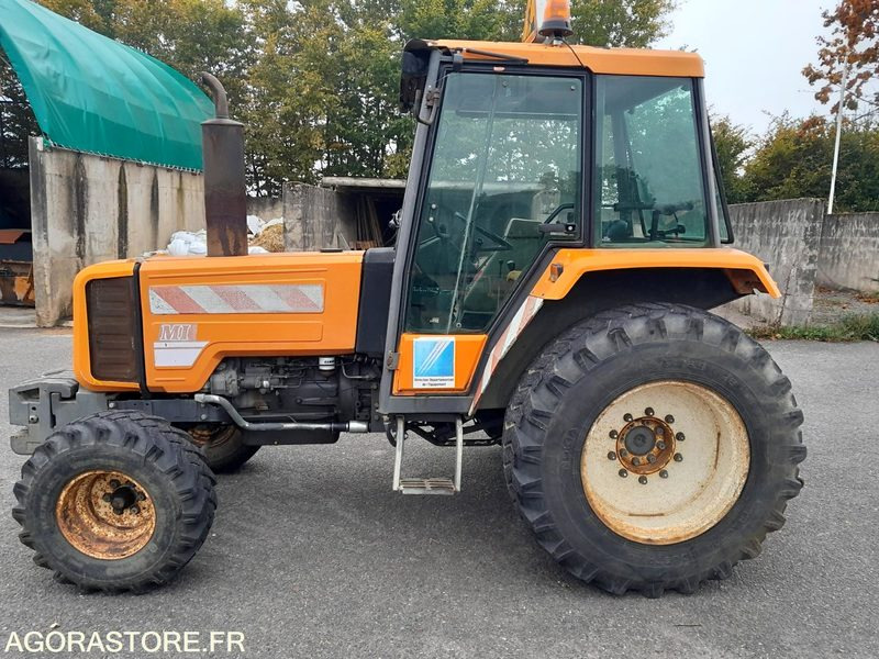 TRACTEUR RENAULT 750MI 12532 heures 1995 - 拖拉机:图1 TRACTEUR RENAULT 750MI 12532 heures 1995 - 拖拉机:图1