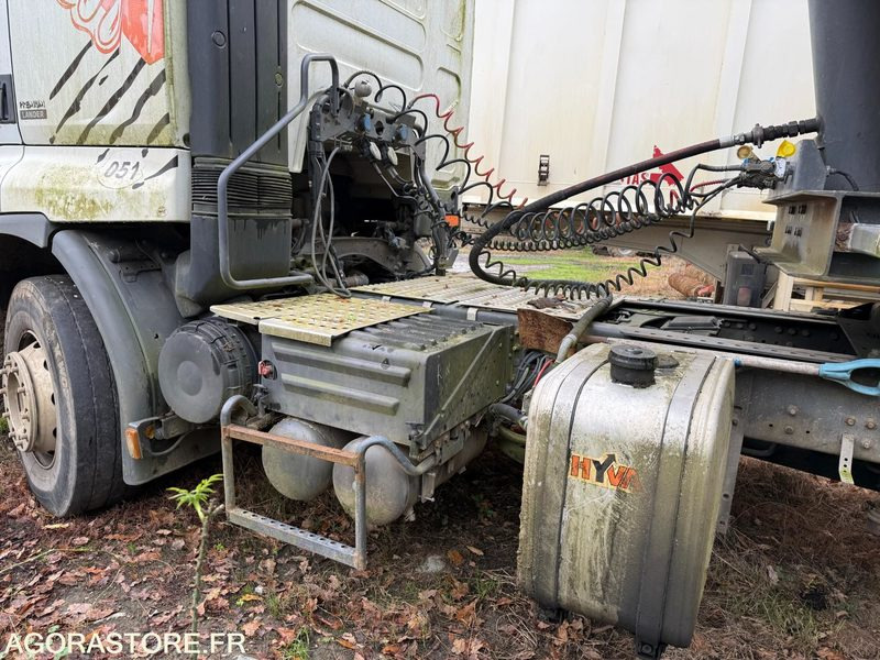 TRACTEUR RENAULT PREMIUM 460 DXI - GROUPE HYDRAULIQUE HYVA - 452000KM - 2014 - 牵引车:图4 TRACTEUR RENAULT PREMIUM 460 DXI - GROUPE HYDRAULIQUE HYVA - 452000KM - 2014 - 牵引车:图4