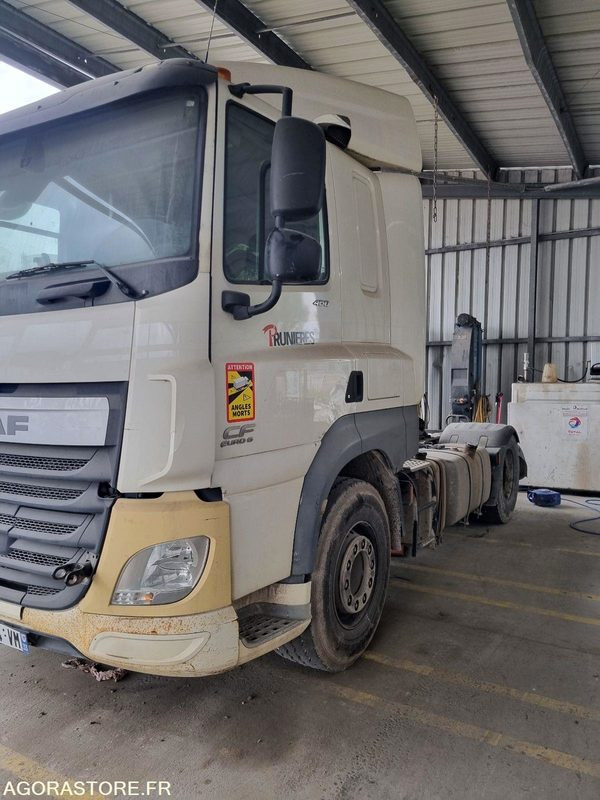 Tracteur DAF 4x2 CF - 2016 / 309955 KM - 牵引车:图1 Tracteur DAF 4x2 CF - 2016 / 309955 KM - 牵引车:图1