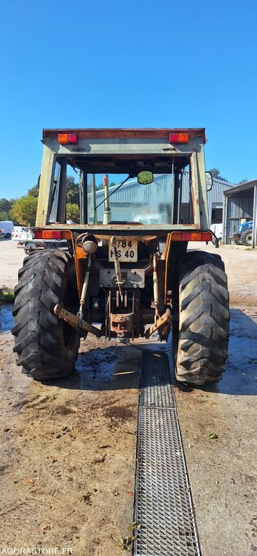 Tracteur Renault 651 8066H - 拖拉机:图2 Tracteur Renault 651 8066H - 拖拉机:图2