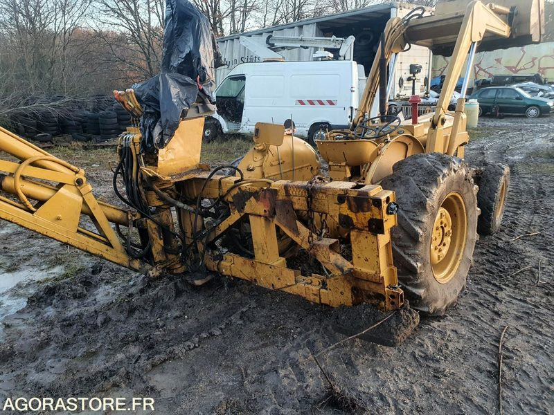 Tractopelle massey ferguson mf205 industriel - 反铲装载机:图5 Tractopelle massey ferguson mf205 industriel - 反铲装载机:图5