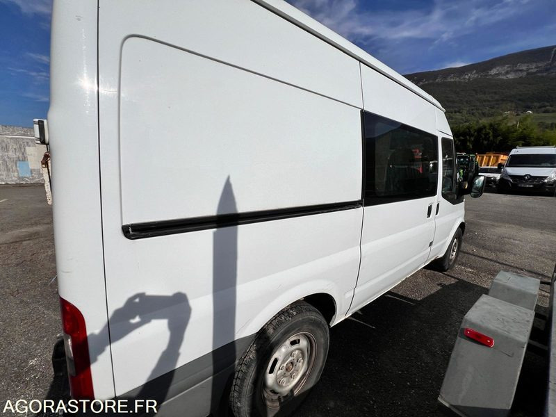 UTILITAIRE FORD TRANSIT - 2011 / 160 000 KM - MOTEUR HS - 无侧窗厢式货车:图3 UTILITAIRE FORD TRANSIT - 2011 / 160 000 KM - MOTEUR HS - 无侧窗厢式货车:图3