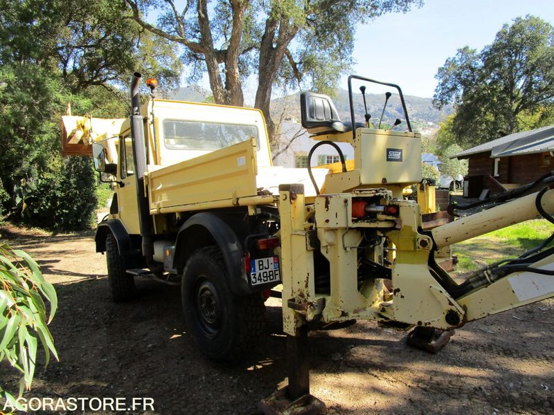 Unimog U140 - 1994 - 115 000km - TRES BON ETAT - 反铲装载机:图3 Unimog U140 - 1994 - 115 000km - TRES BON ETAT - 反铲装载机:图3
