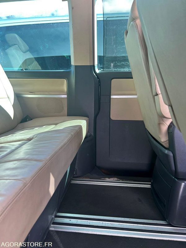 汽车 VOLKSWAGEN MULTIVAN：图6
