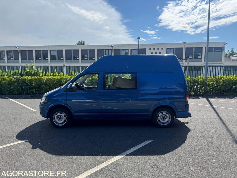 VOLKSWAGEN TRANSPORTER 180 BI TURBO 4X4 - 无侧窗厢式货车:图3 VOLKSWAGEN TRANSPORTER 180 BI TURBO 4X4 - 无侧窗厢式货车:图3