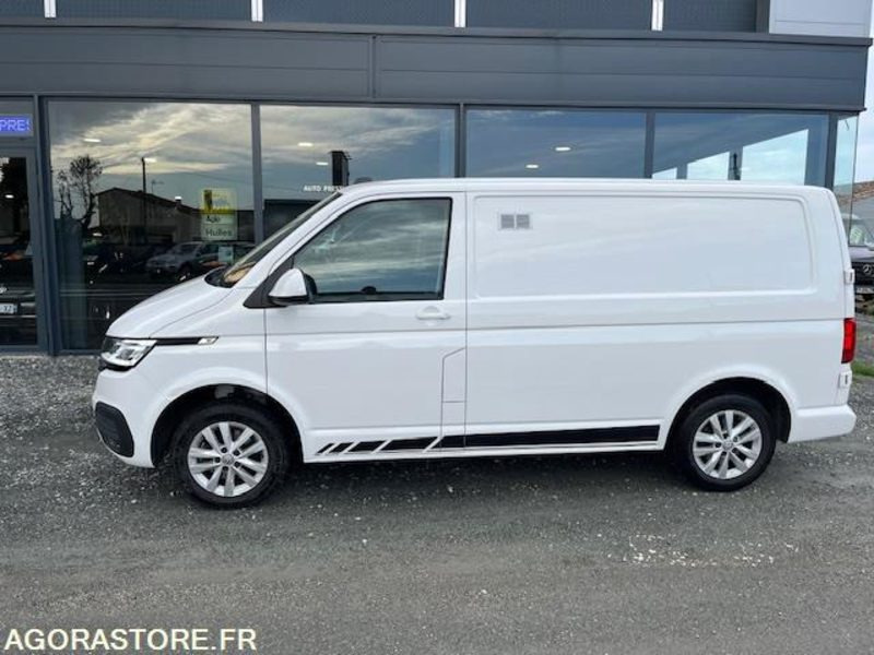 VW FOURGON TRANSPORTER T6 2.0 TDI 150 DSG7 BUSINESS LINE PLUS. - 无侧窗厢式货车:图2 VW FOURGON TRANSPORTER T6 2.0 TDI 150 DSG7 BUSINESS LINE PLUS. - 无侧窗厢式货车:图2