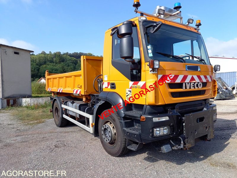 Vends IVECO 4X2 - 卡车:图3 Vends IVECO 4X2 - 卡车:图3