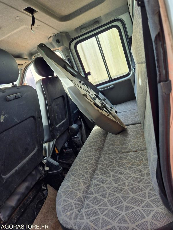 Renault master benne 2.5 dci 125 cv - 翻斗货车:图4 Renault master benne 2.5 dci 125 cv - 翻斗货车:图4