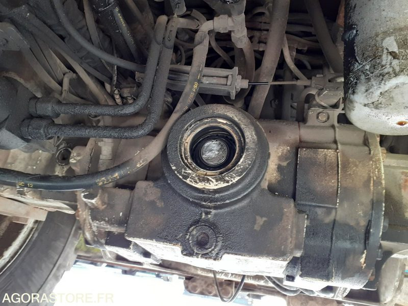 反铲装载机 tractopelle 4x4 volvo bl71：图20