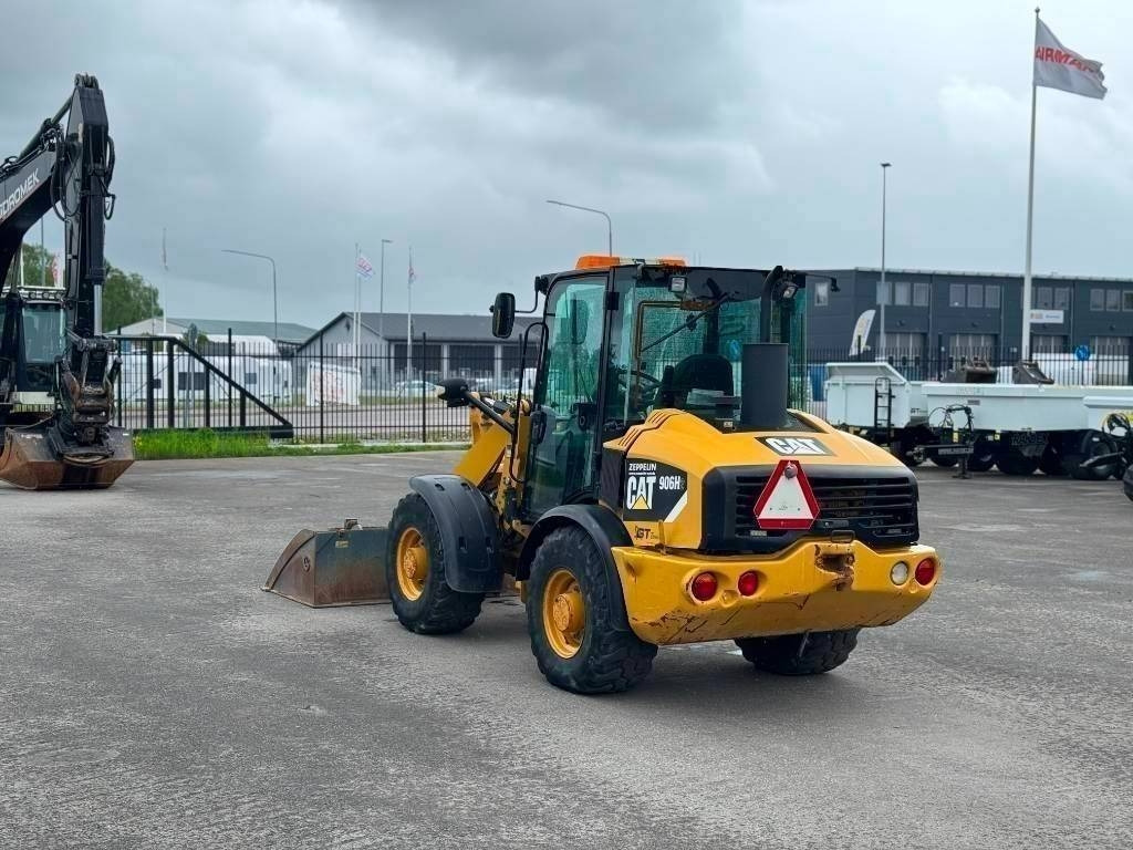 CAT 906 H 2 - 轮式装载机:图1 CAT 906 H 2 - 轮式装载机:图1