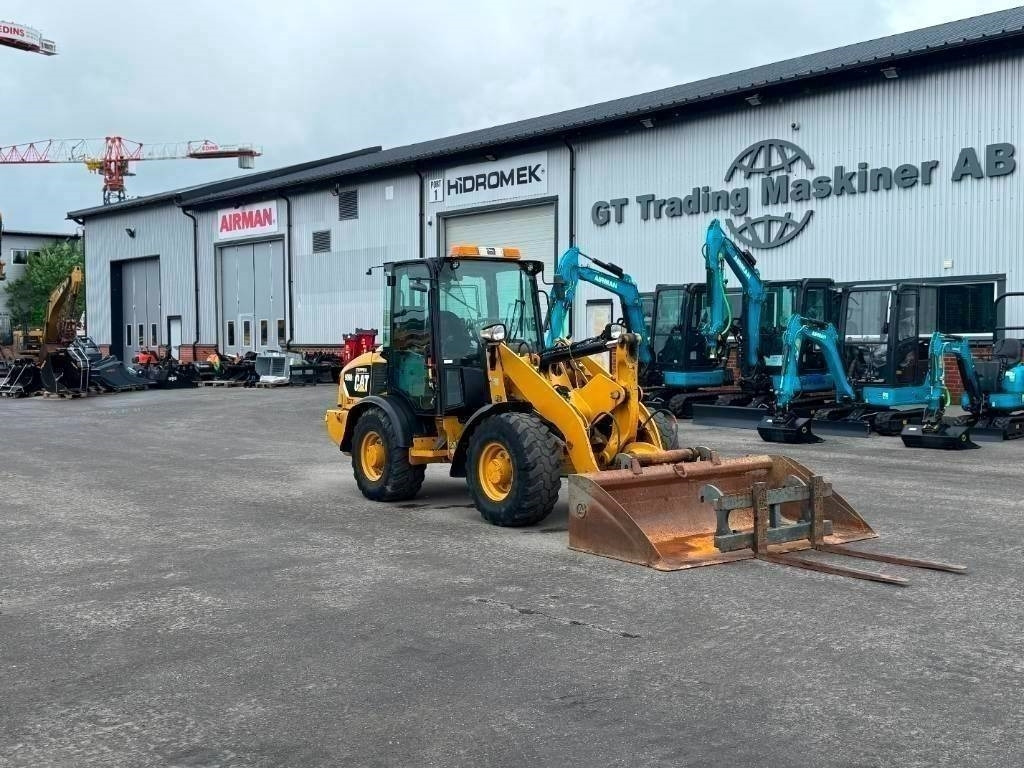 CAT 906 H 2 - 轮式装载机:图2 CAT 906 H 2 - 轮式装载机:图2