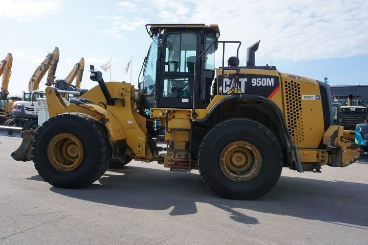 CAT 950 M (GEARBOX PROBLEM) - 轮式装载机:图1 CAT 950 M (GEARBOX PROBLEM) - 轮式装载机:图1