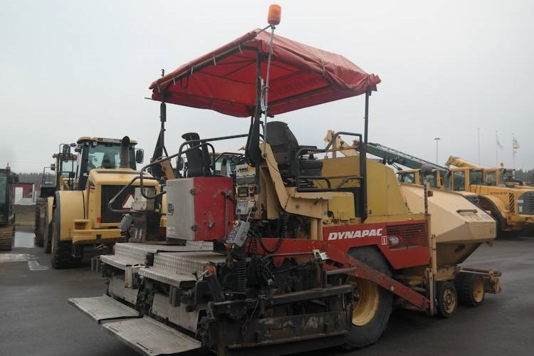 Dynapac F121-4W *EXPORT ONLY*  租赁 Dynapac F121-4W *EXPORT ONLY*：图6