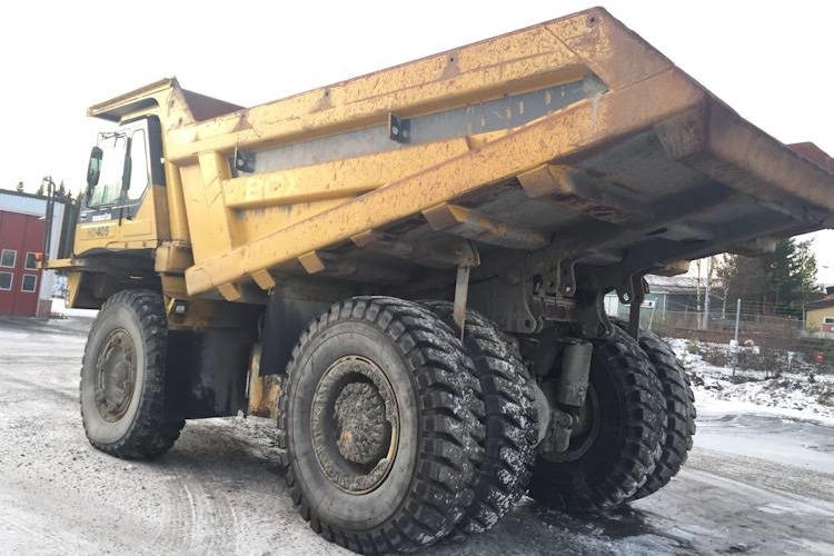 Komatsu HD405-6 - 未铰接自卸车/ 运石车:图2 Komatsu HD405-6 - 未铰接自卸车/ 运石车:图2
