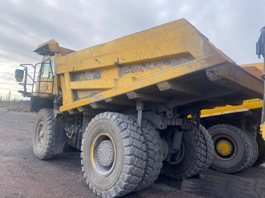 Komatsu HD405-7 - 未铰接自卸车/ 运石车:图1 Komatsu HD405-7 - 未铰接自卸车/ 运石车:图1