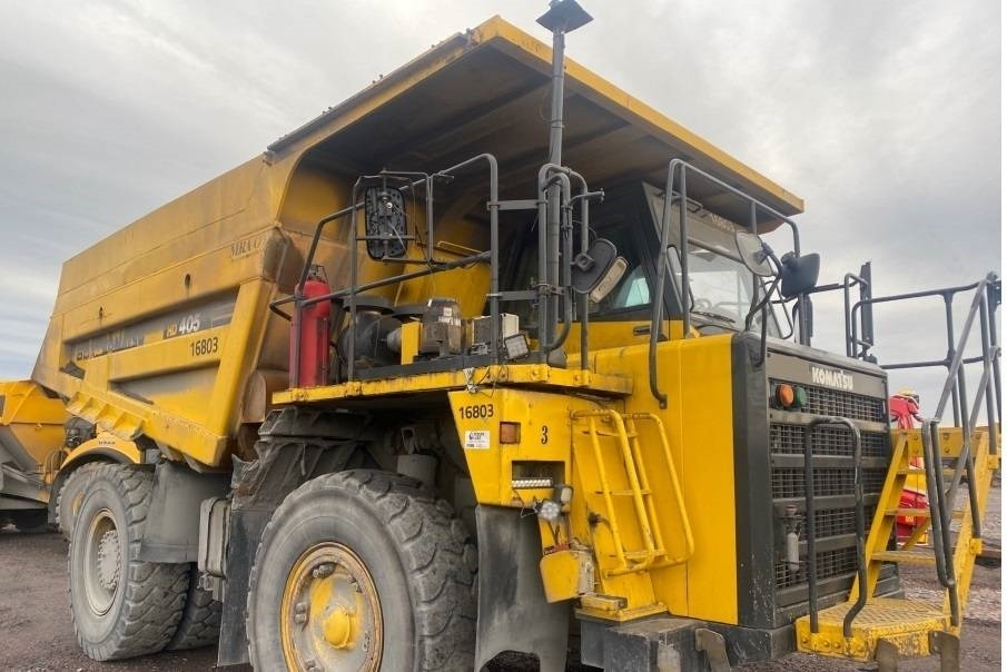 Komatsu HD405-7 - 未铰接自卸车/ 运石车:图1 Komatsu HD405-7 - 未铰接自卸车/ 运石车:图1